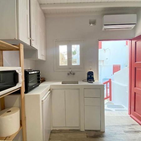 Elenitas Town House With Balcony And Sea View Apartman Mykonos Town Kültér fotó